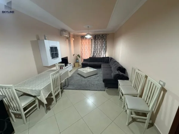 Tirane, jepet me qera apartament 2+1 Kati 7, 110 m² 500 € (Astir)
