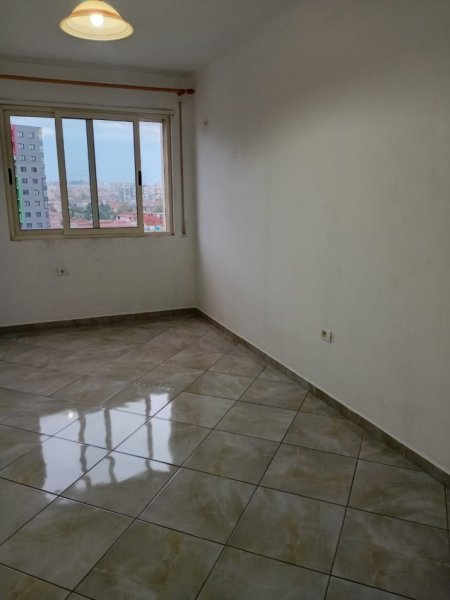 Tirane, jepet me qera apartament 2+1+Ballkon Kati 5, 100 m² 400 € (Astir)