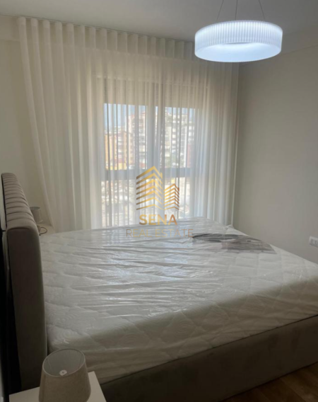 Tirane, jepet me qera apartament 1+1+Ballkon Kati 6, 65 m² 650 € (Rruga Qemal Stafa)