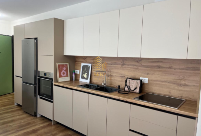 Tirane, jepet me qera apartament 1+1+Ballkon Kati 6, 65 m² 650 € (Rruga Qemal Stafa)