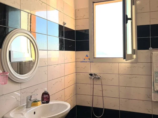 Vlore, jepet me qera apartament 1+1 Kati 5, 78 m² 40.000 € (NDODHET PRAME REZIDENCES ODEON, LUNGO MARE)