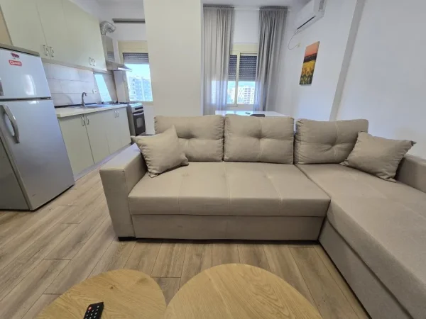 Tirane, shitet apartament 2+1 , 82 m² 185.000 € 