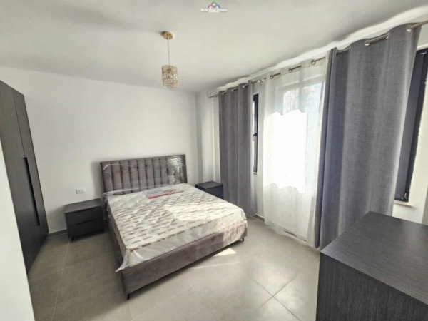 Tirane, jepet me qera apartament 1+1+Ballkon Kati 7, 70 m² 500 € (teodor keko)