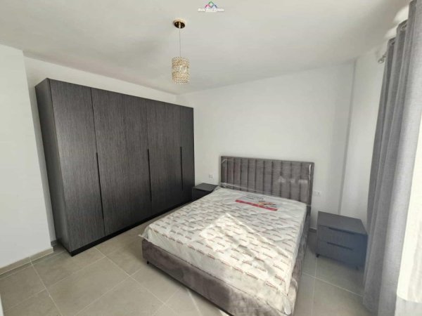 Tirane, jepet me qera apartament 1+1+Ballkon Kati 7, 70 m² 500 € (teodor keko)