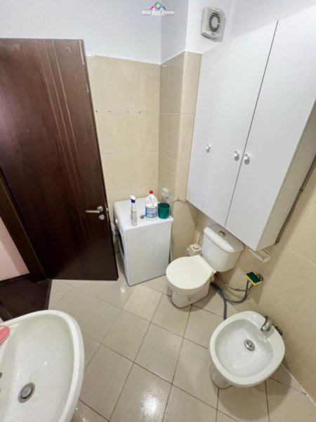 Tirane, jepet me qera apartament 2+1 Kati 5, 112 m² 650 € (kodra e diellit)