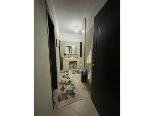 Qera, Apartament 2+1+2+Post Parkimi, Yzberisht, Tiranë