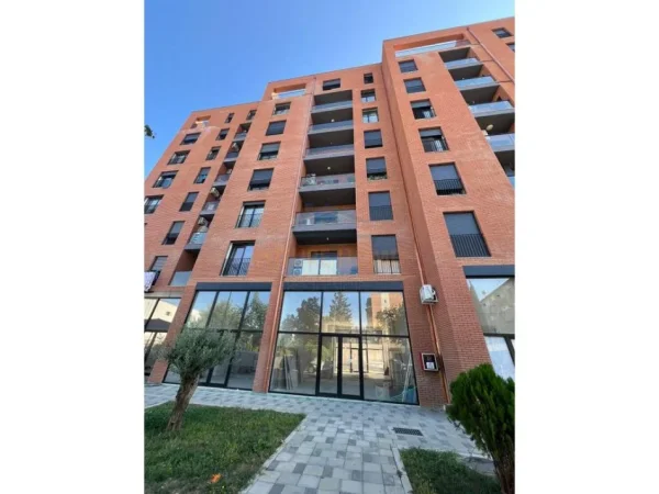 Shitet, Apartament 2+1, Porcelan, Tirane