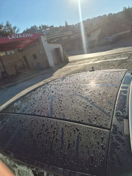 Vlore, shes Benzin, e bardhë automatik shitet me pjese