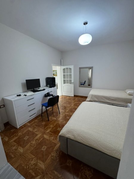 Tirane, shes apartament 1+1 Kati 6, 75 m² 120.000 € (Kombinat)