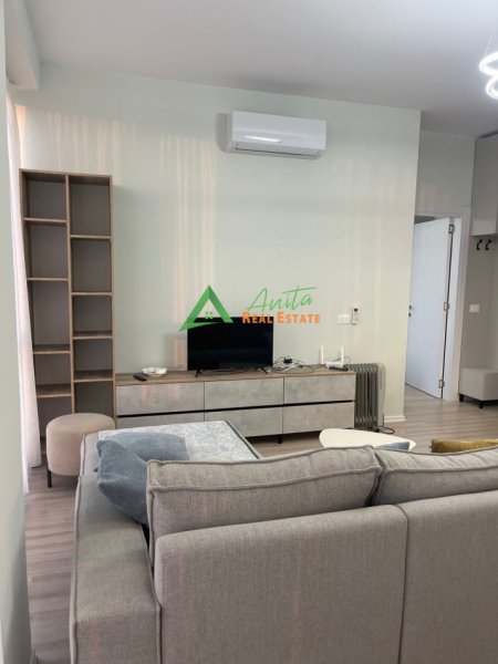 Tirane, jepet me qera apartament 1+1+Ballkon+post Parkimi, i pa banuar me pare 800 € (Rruga Riza Cerova)