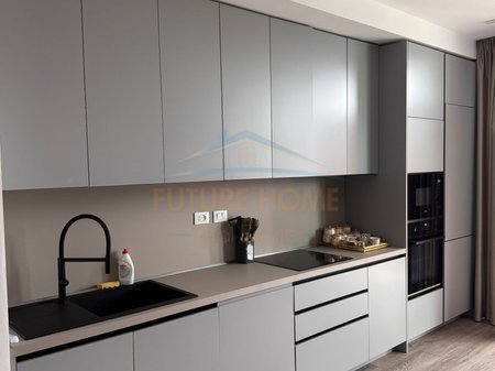 Tirane, jepet me qera apartament 2+1 Kati 9, 125 m² 1.800 € 