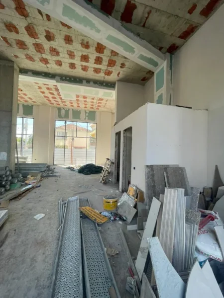 Tirane, shitet ambjent biznesi , 151 m² 630.000 € 