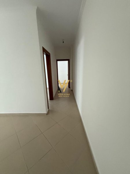 Fier, shitet apartament 2+1+Ballkon Kati 7, 110 m² 88.000 € (FIER)