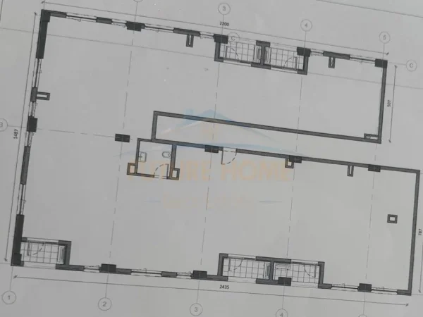 Tirane, jepet me qera ambjent biznesi Kati 0, 385 m² 2.500 € (Kompleksi Kaimi, Ali Demi)