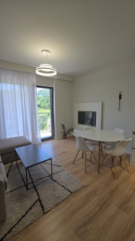 Tirane, shitet apartament 2+1+Ballkon Kati 2, 85 m² 230.000 € (Kodra e Diellit)