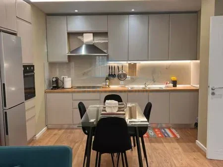 Tirane, shitet apartament 1+1 Kati 3, 80 m² 360.000 € 