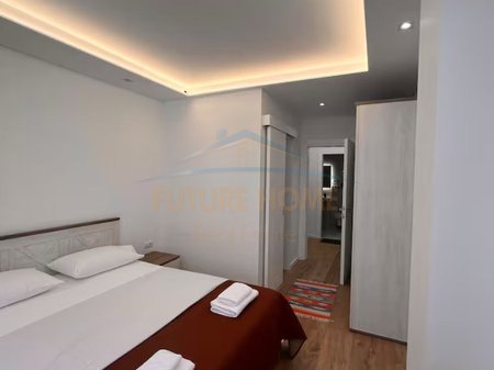 Tirane, shitet apartament 1+1 Kati 3, 80 m² 360.000 € 