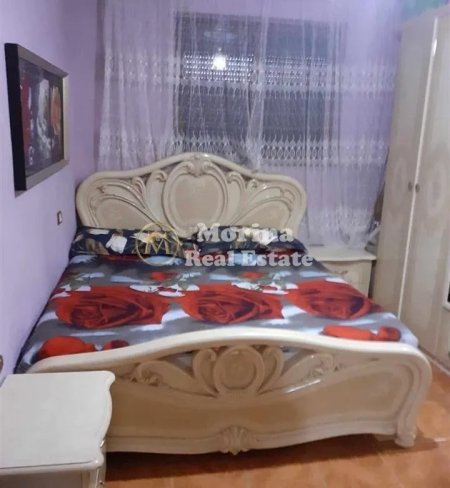 Tirane, jepet me qera apartament 1+1 Kati 2, 55 m² 400 € (Kinostudio)