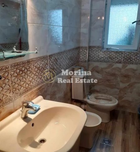 Tirane, jepet me qera apartament 1+1 Kati 2, 55 m² 400 € (Kinostudio)
