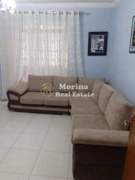 Tirane, jepet me qera apartament 1+1 Kati 2, 55 m² 400 € (Kinostudio)