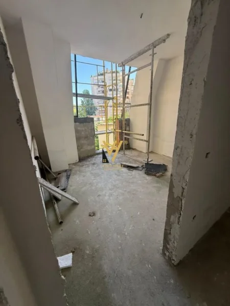 Tirane, shitet apartament 2+1+Ballkon Kati 2, 114 m² 425.700 € (RRUGA E ELBASANIT)
