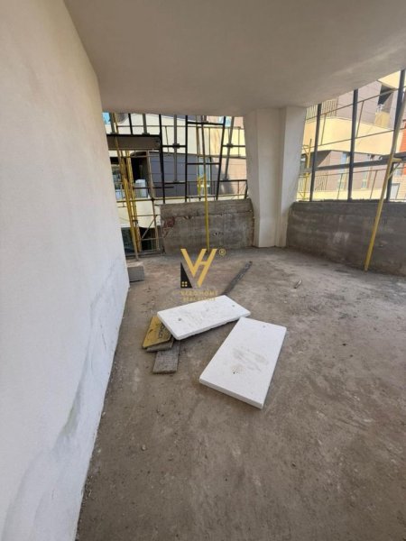 Tirane, shitet apartament 2+1+Ballkon Kati 2, 114 m² 425.700 € (RRUGA E ELBASANIT)