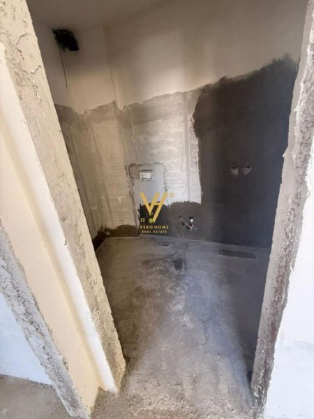Tirane, shitet apartament 2+1+Ballkon Kati 2, 114 m² 425.700 € (RRUGA E ELBASANIT)