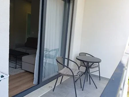Tirane, shitet apartament 2+1 Kati 1, 95 m² 240.000 € 