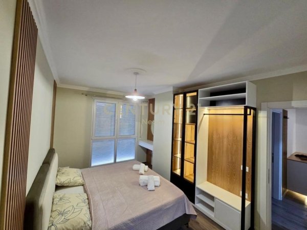 Tirane, jepet me qera apartament 2+1 Kati 5, 110 m² 650 € (Selitë, Rruga Hamdi Pepo)