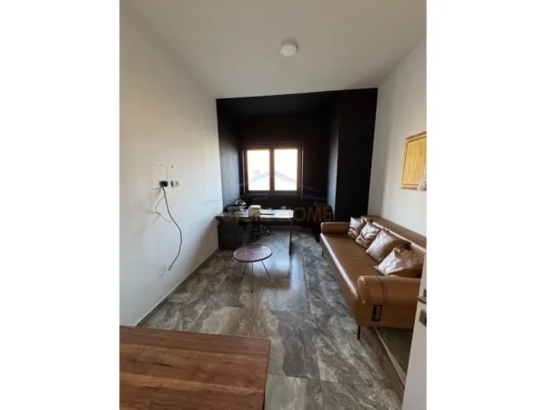 Tirane, jepet me qera ambjent biznesi Kati 1, 370 m² 4.000 € (Rezidenca Future Home,Unaza e Re, Tirane)