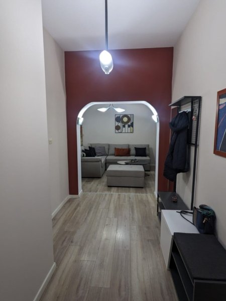 Tirane, jepet me qera apartament 2+1+Ballkon Kati 3, 76 m² 610 € (Ish Ekspozita,Bulevardi &quot;Bajram Curri&quot;)