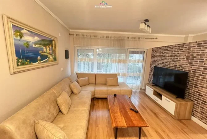 Tirane, jepet me qera apartament duplex Dublex Kati 1, 110 m² 700 € (Kodra e Diellit 2)