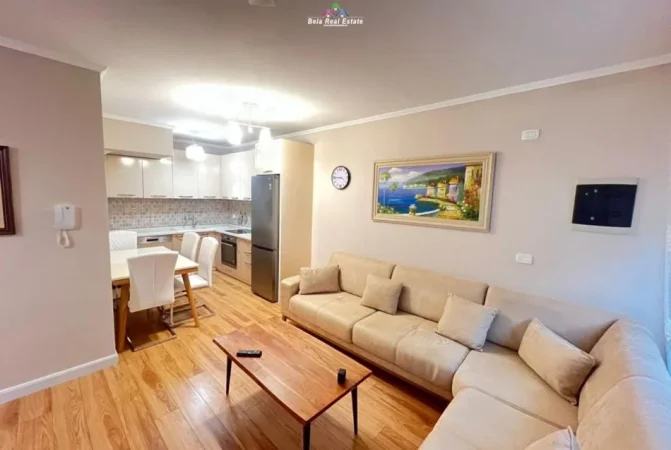 Tirane, jepet me qera apartament duplex Dublex Kati 1, 110 m² 700 € (Kodra e Diellit 2)