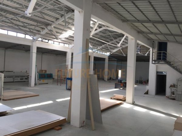 Durres, shitet magazine , 906 m² 1.200.000 € 
