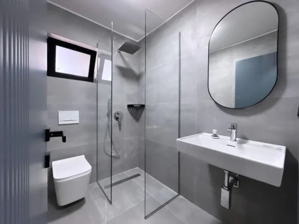 Tirane, shitet apartament 1+1 , 108 m² 265.000 € (mine peza)