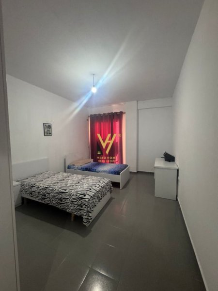 Tirane, shitet apartament 2+1+Ballkon Kati 8, 129 m² 163.000 € (YZBERISHT)