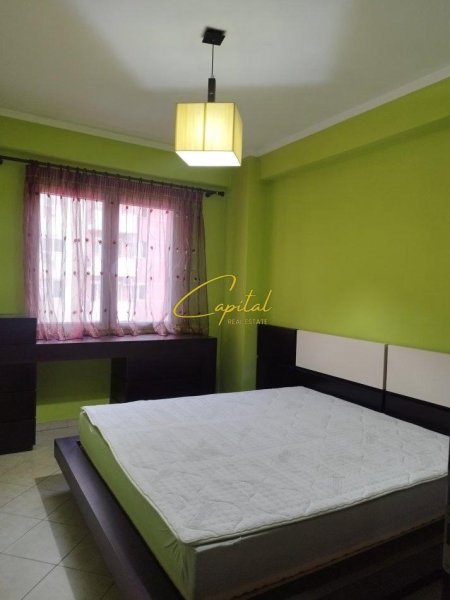 Tirane, jepet me qera apartament 2+1 Kati 3, 90 m² 480 € (YZBERISHT)