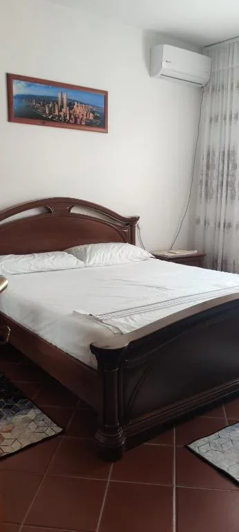 Vlore, jepet me qera nga Pronari, pa-komision apartament 1+1 Kati 4, 64 m² 250 € (Janaq Kilica, Vlore)
