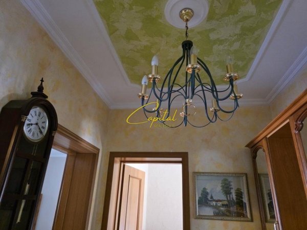 Tirane, jepet me qera apartament 2+1 Kati 3, 80 m² 600 € (RRUGA E ELBASANIT)