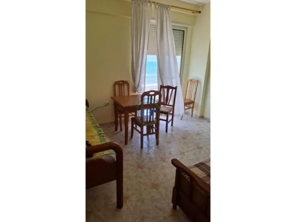 Durres, jepet me qera apartament 1+1 Kati 4, 60 m² 450 € (Qira, Apartament 1+1, Plazh Iliria, Durres.)