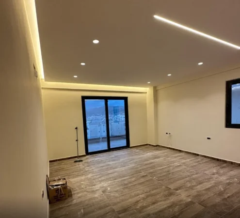 Sarande, shitet apartament 1+1+Ballkon Kati 3, 80 m² 135.000 € (Sarande, Rruga Panorama)