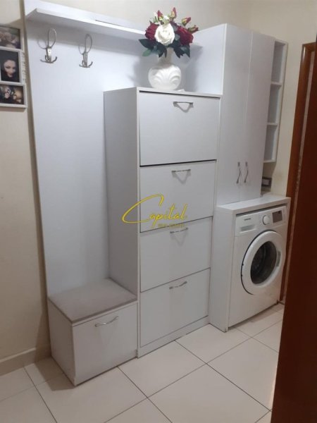 Tirane, jepet me qera apartament 1+1 Kati 2, 55 m² 400 € (KINOSTUDIO)