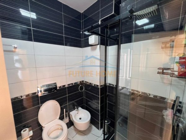 JEPET ME QERA APARTAMENT 2+1NE MYSLYM SHYR