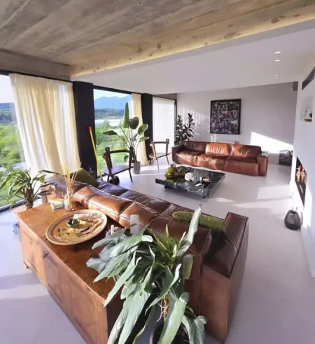 Tirane, shitet apartament 1 Katshe , 420 m² (equos resort)