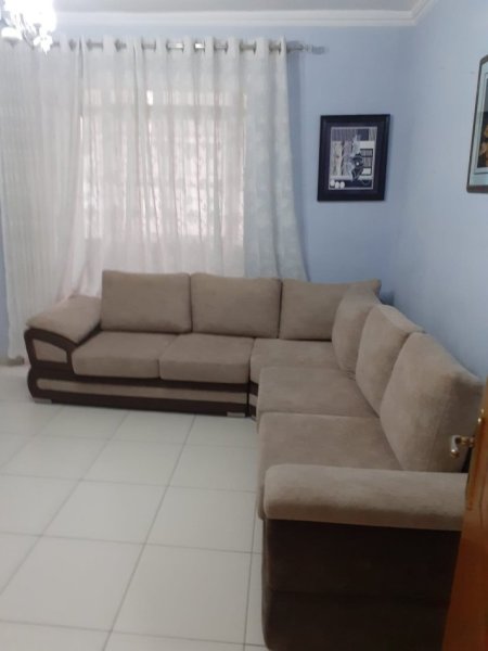 Tirane, jepet me qera apartament 1+1+Ballkon Kati 2, 60 m² 410 € (Kinostudio/Rr.Hysen Gjura)