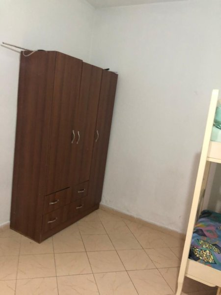 Tirane, jepet me qera apartament 2+1 , 500 € 