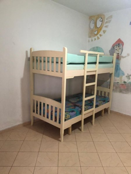 Tirane, jepet me qera apartament 2+1 , 500 € 