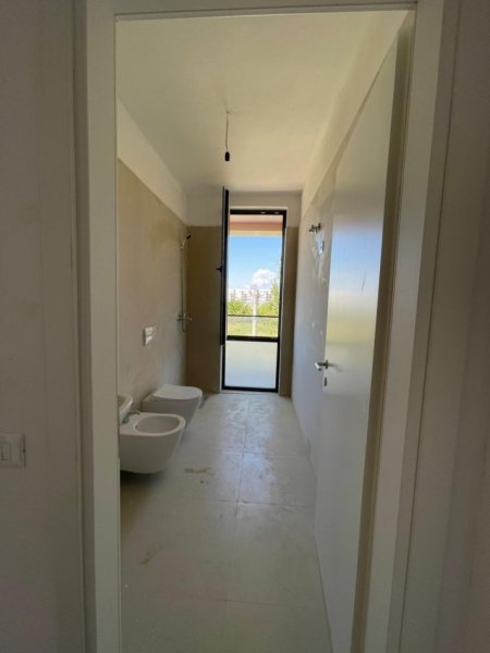 Tirane, shitet apartament 2+1+Aneks+Ballkon Kati 3, 126 m² 198.600 € (Bulevardi i Ri)