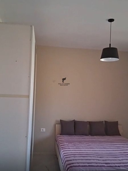 Tirane, jepet me qera apartament 2+1 Kati 3, 113 m² 500 € (EKONOMIKU)