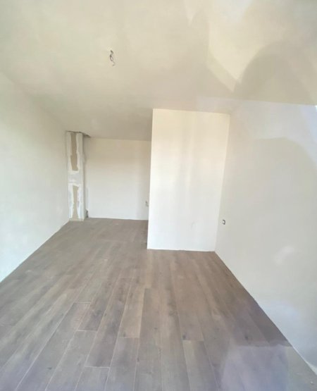 Tirane, shitet apartament 1+1+Ballkon Kati 9, 83 m² 112.500 € (FUSHA E AVIACIONIT)